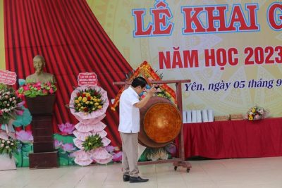TRƯỜNG THPT MỸ THO TƯNG BỪNG CHÀO ĐÓN NĂM HỌC MỚI