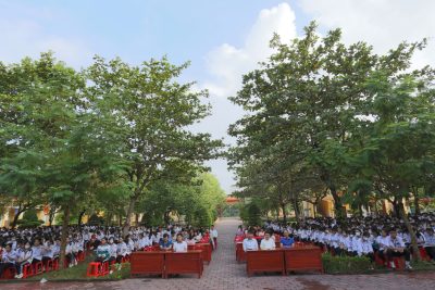 Hội tụ yêu thương: Tôn vinh phụ nữ Việt Nam tại trường THPT Mỹ Tho