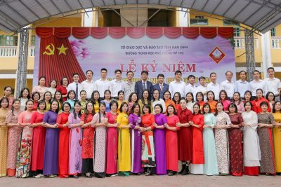 Trường THPT Mỹ Tho tổ chức lễ kỷ niệm ngày Nhà Giáo Việt Nam 20/11: Tôn vinh thành tích